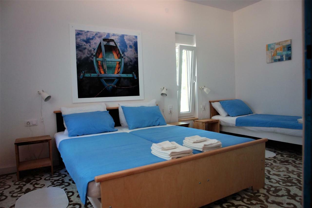 Quercus Apartment Stara Baska Bagian luar foto